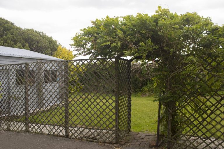 Photo of property in 51 Wallace Street, Grasmere, Invercargill, 9810