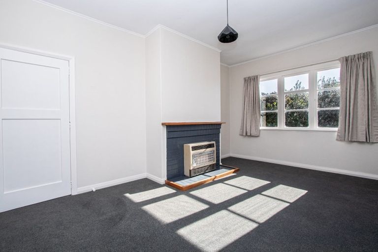 Photo of property in 76 Williams Street, Cambridge, 3434
