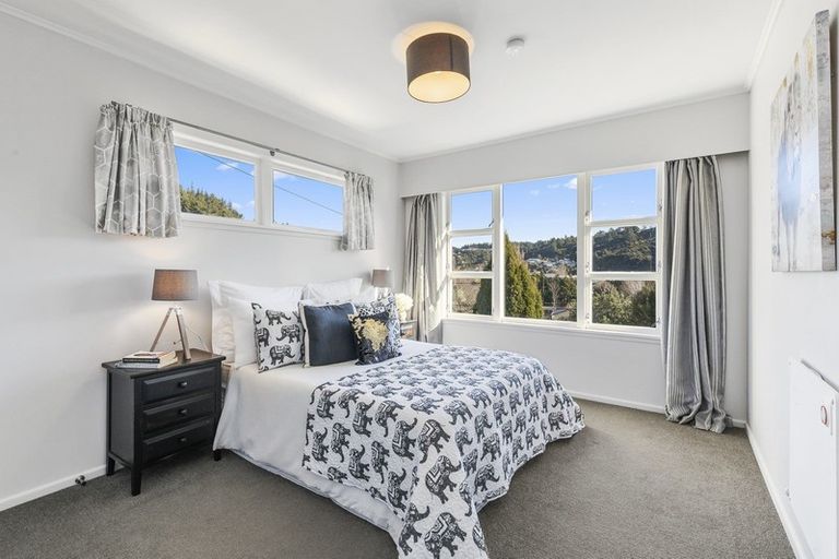 Photo of property in 99 Thomas Street, Stokes Valley, Lower Hutt, 5019