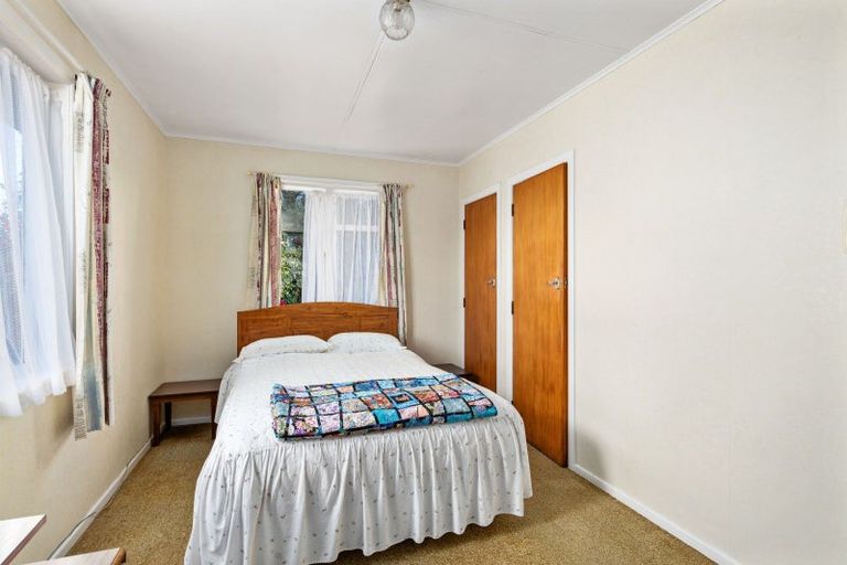 Photo of property in 84 Kuratawhiti Street, Greytown, 5712