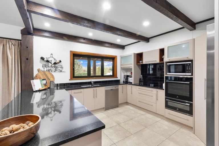 Photo of property in 443 Stoney Creek Road, Kelvin Grove, Palmerston North, 4470