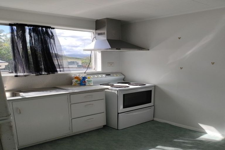 Photo of property in 172b Dowse Drive, Maungaraki, Lower Hutt, 5010