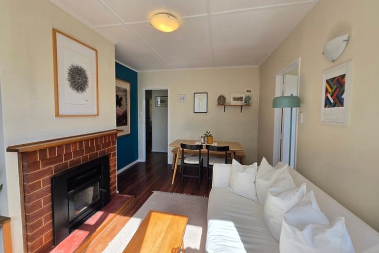 Photo of property in 4 Poole Street, Taita, Lower Hutt, 5011