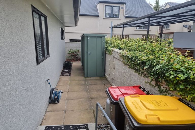 Photo of property in 8e Heath Street, Mount Maunganui, 3116