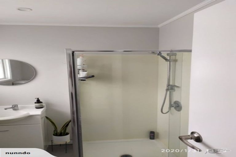 Photo of property in 1/27a Randwick Road, Northland, Wellington, 6012