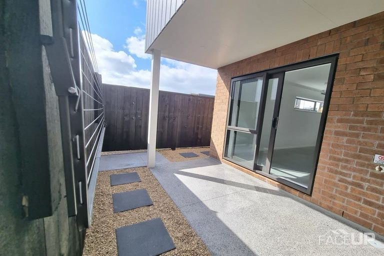 Photo of property in 7 David Carnegie Road, Hobsonville, Auckland, 0616