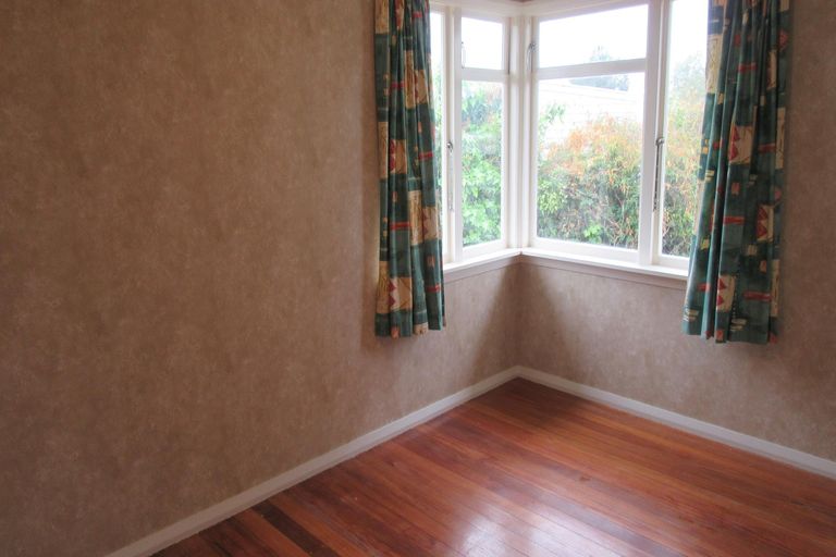 Photo of property in 61 Rhodes Street, Waimate, 7924