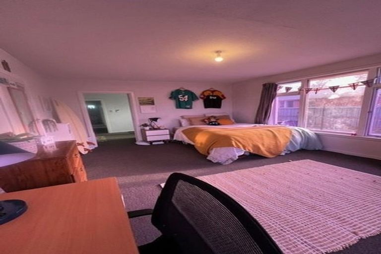 Photo of property in 85 Memorial Avenue, Ilam, Christchurch, 8053