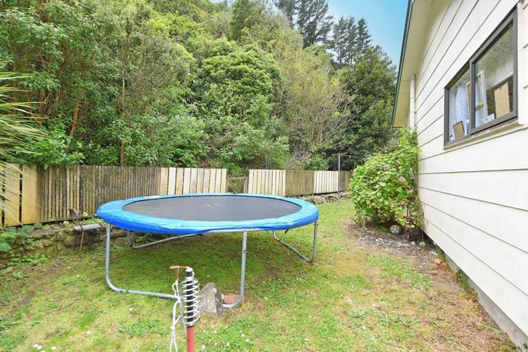 Photo of property in 103 Gillespies Road, Birchville, Upper Hutt, 5018