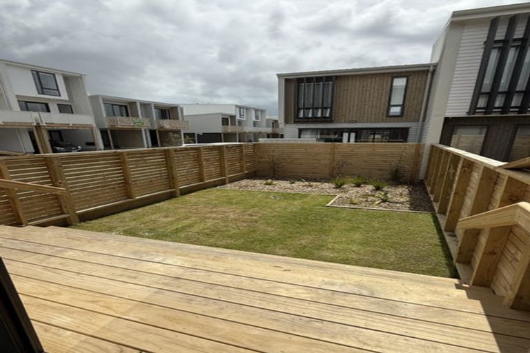 Photo of property in 12 Kamahi Place, Paraparaumu, 5032