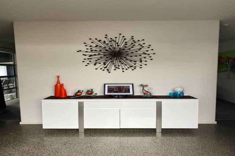 Photo of property in 5 Waiora Place, Pyes Pa, Tauranga, 3112