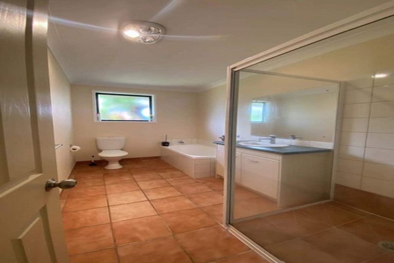 Photo of property in 46 Glenross Drive, Wattle Downs, Auckland, 2103