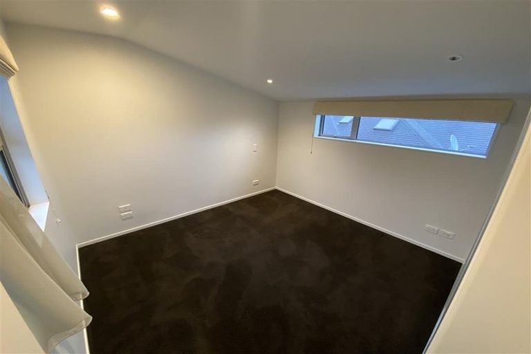 Photo of property in 6 Muripara Avenue, Point Chevalier, Auckland, 1022