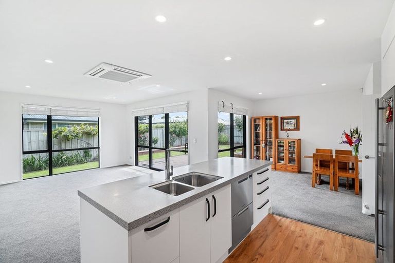 Photo of property in 3 Flynn Lane, Halswell, Christchurch, 8025