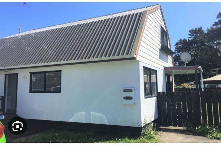 Photo of property in 2/211 Weymouth Road, Manurewa, Auckland, 2102