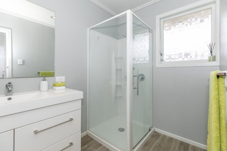 Photo of property in 24 Howell Avenue, Riverlea, Hamilton, 3216