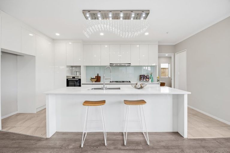 Photo of property in 8 Ballinabreen Road, Flat Bush, Auckland, 2019