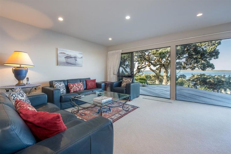 Photo of property in 14 Hamana Street, Narrow Neck, Auckland, 0622