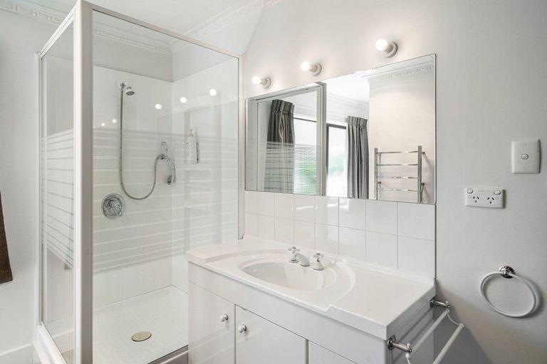 Photo of property in 76 Totara Terrace, Wanaka, 9305