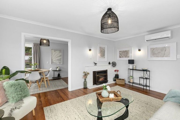 Photo of property in 2 Bella Grove, Naenae, Lower Hutt, 5011