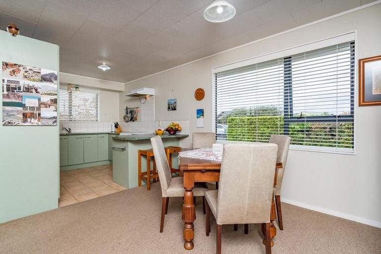 Photo of property in 1a Ferry Road, Waipu, 0510