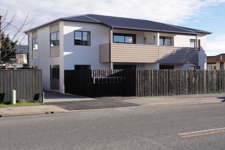 Photo of property in 80d Shakespeare Road, Waltham, Christchurch, 8023