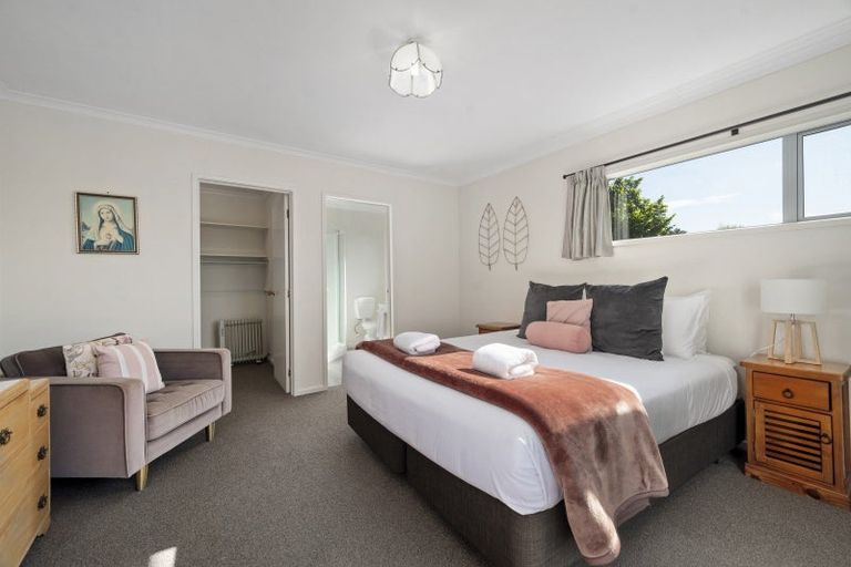 Photo of property in 38 Saint James Street, Richmond Heights, Taupo, 3330