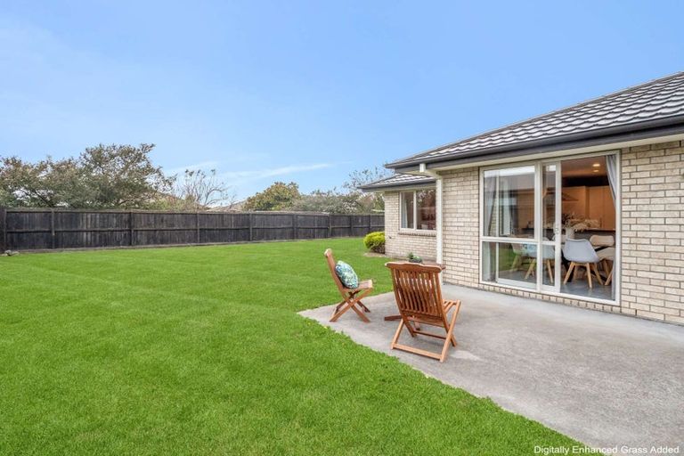 Photo of property in 8 Marble Court, Rolleston, 7614