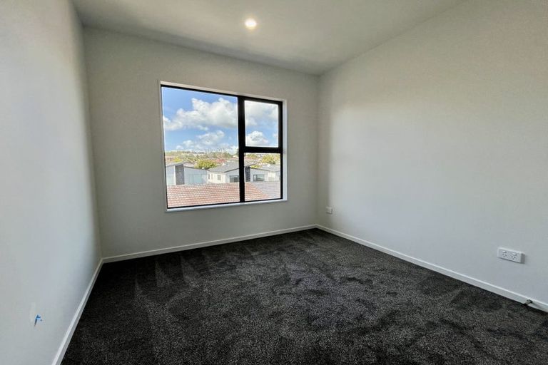 Photo of property in 523c Pakuranga Road, Howick, Auckland, 2010