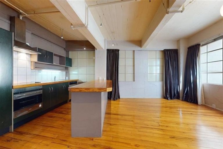 Photo of property in 6c Halleys Lane, Te Aro, Wellington, 6011