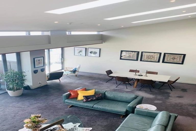 Photo of property in Clyde Quay Wharf, 3b/5 Clyde Quay Wharf, Te Aro, Wellington, 6011