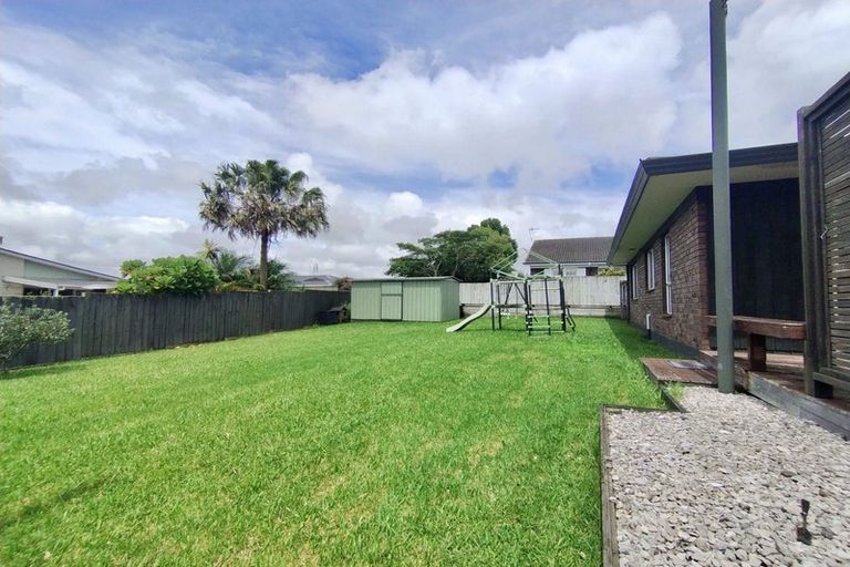 Photo of property in 101 Glenmore Road, Sunnyhills, Auckland, 2010
