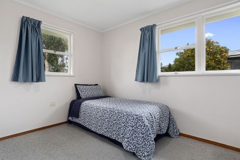 Photo of property in 6 Lynwood Place, Brookfield, Tauranga, 3110