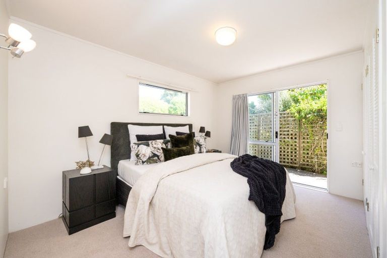 Photo of property in 10 Kopanga Road, Havelock North, 4130