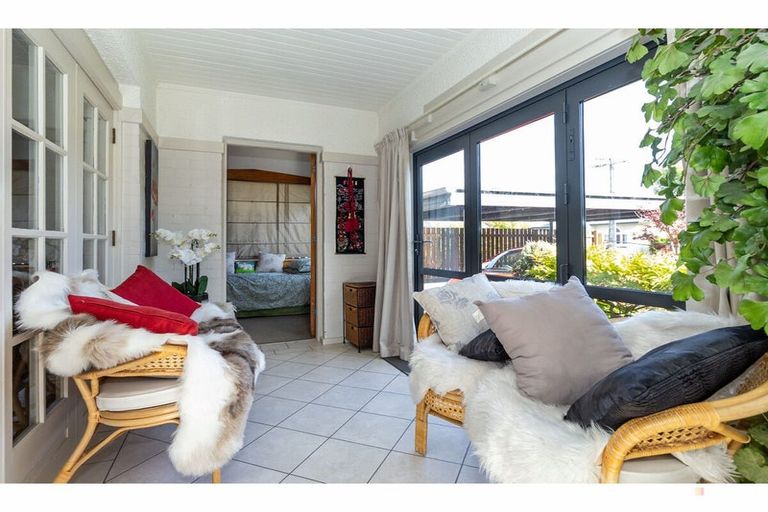 Photo of property in 2 Ashbury Avenue, Waimataitai, Timaru, 7910