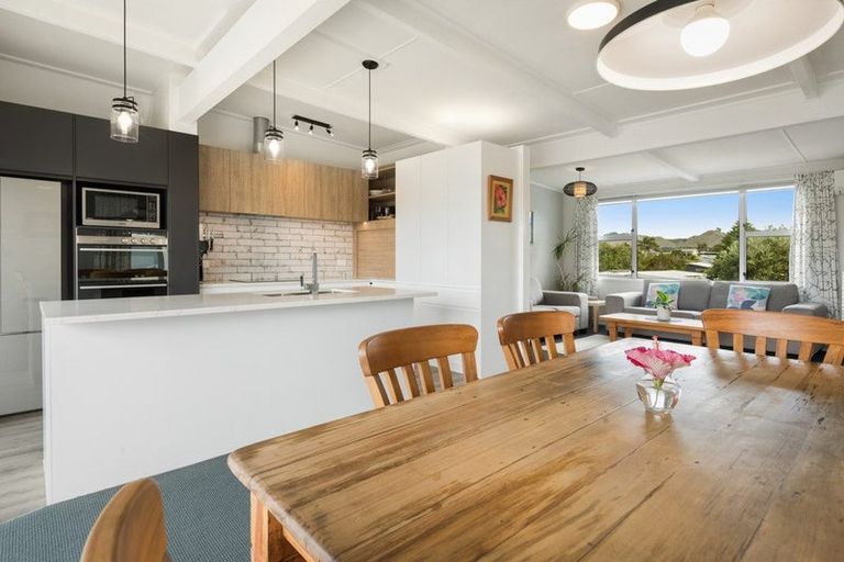 Photo of property in 15 Snell Crescent, Waihi Beach, 3611