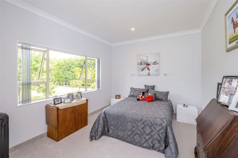 Photo of property in 85 Waikawa Beach Road, Manakau, Levin, 5573