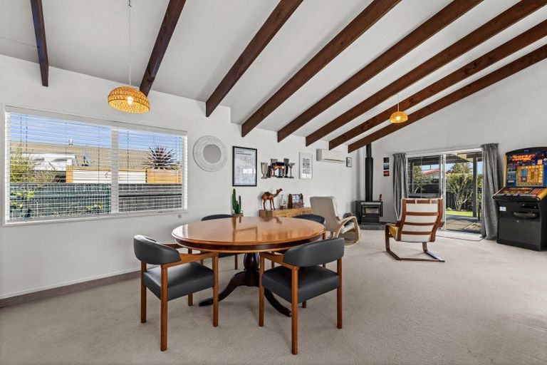 Photo of property in 1229 Louie Street, Parkvale, Hastings, 4122