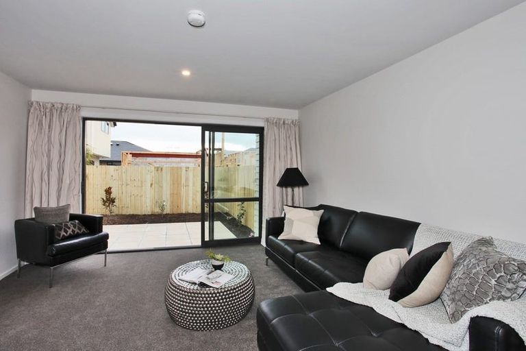 Photo of property in 4/60 Charles Street, Waltham, Christchurch, 8011