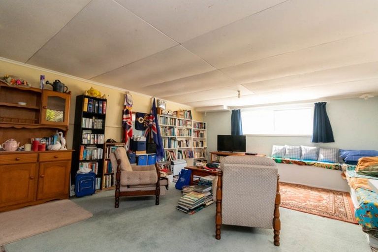 Photo of property in 24 Kennedy Street, Paeroa, 3600