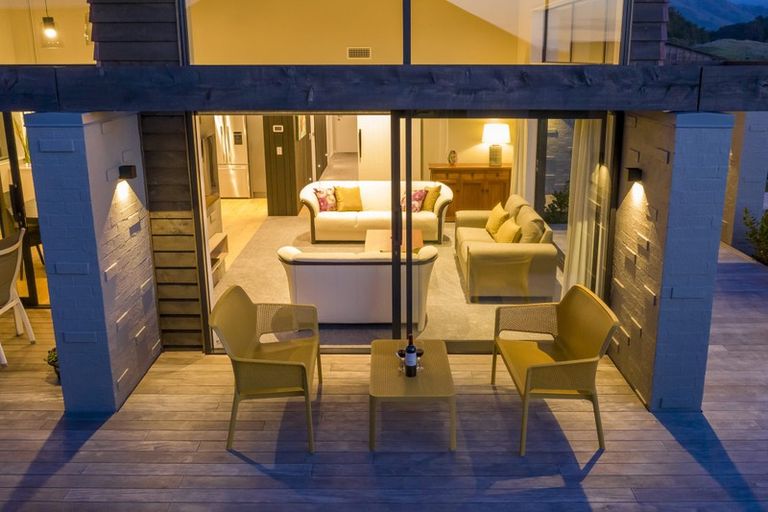 Photo of property in 4 Kanuka Close, Waikanae, 5036