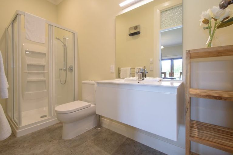 Photo of property in 760 Malaghans Road, Speargrass Flat, Queenstown, 9371