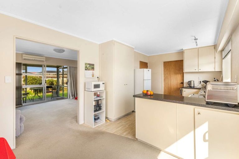 Photo of property in 205b Parklands Avenue, Bell Block, New Plymouth, 4312