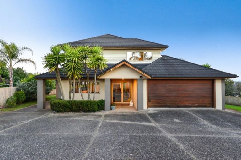 Photo of property in 18 Gilbert Court, Rototuna, Hamilton, 3210