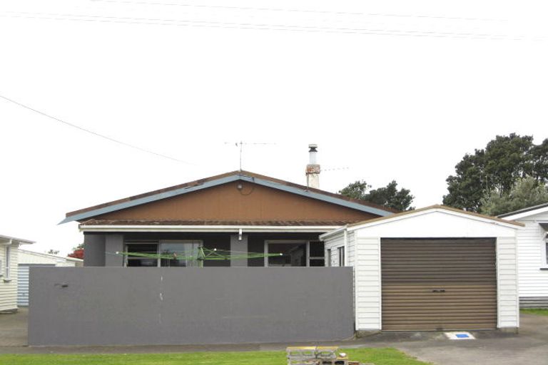 Photo of property in 21 Lyn Street, Lynmouth, New Plymouth, 4310