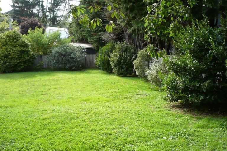 Photo of property in 3 Rowe Parade, Wainuiomata, Lower Hutt, 5014