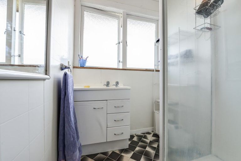 Photo of property in 142 Tuhikaramea Road, Dinsdale, Hamilton, 3204