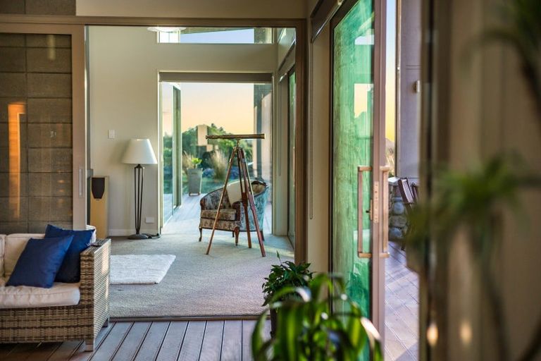 Photo of property in 187 Peka Peka Road, Peka Peka, Waikanae, 5391