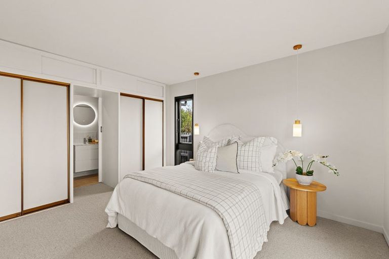 Photo of property in 216 Condell Avenue, Papanui, Christchurch, 8053