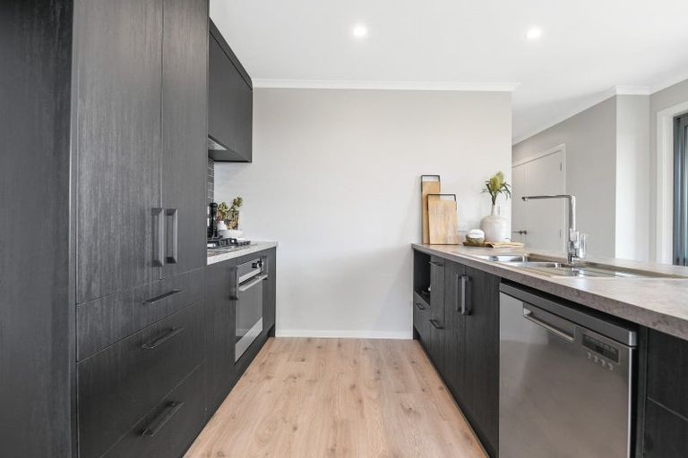 Photo of property in 42 Lockerbie Street, Morrinsville, 3300